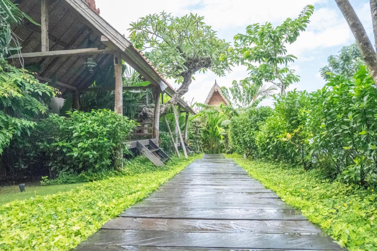 Bajalo Cottage Canggu - Adults Only Luaran gambar